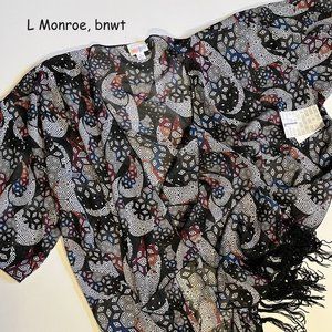 Large Lularoe Monroe kimono cover up, black with diamond paisleys